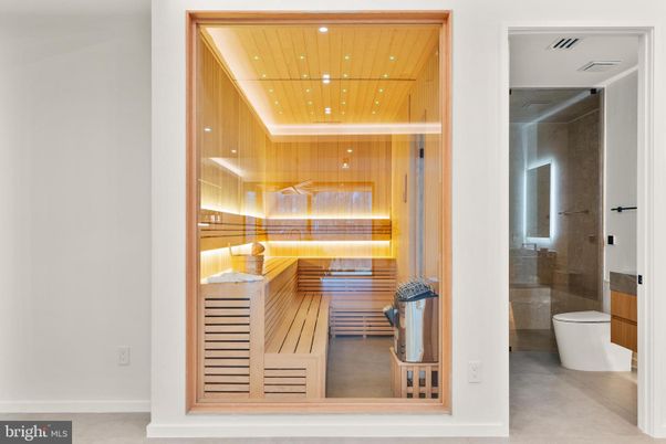 Interior, Recessed Lighting, Sauna Room