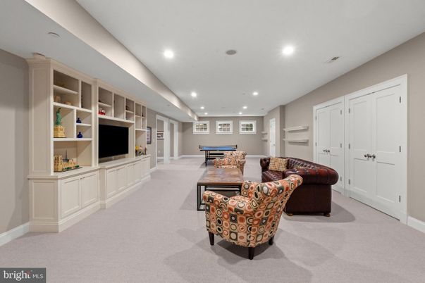 Game Room, Interior, Living room, Recessed Lighting