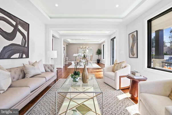 Chandelier, Dining room, Interior, Living room, Recessed Lighting, Wood Texture Flooring