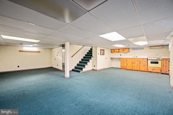 Empty room, Interior, Kitchen, Recessed Lighting