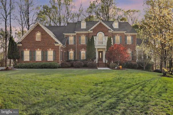Exterior, Facade, Brick Facade, French Provincial
