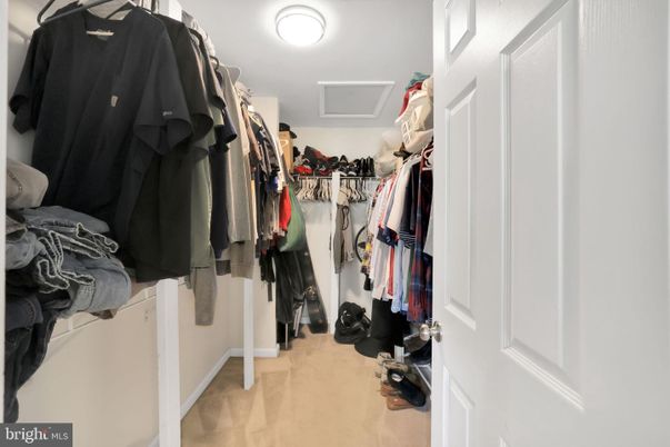 Interior, Walk-in Closets