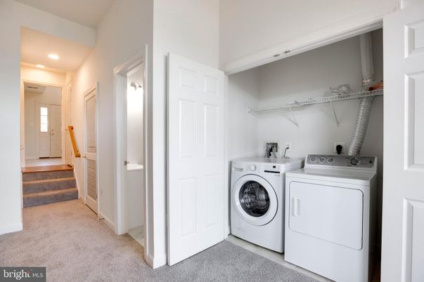 Interior, Recessed Lighting, Utility Closets, Washer