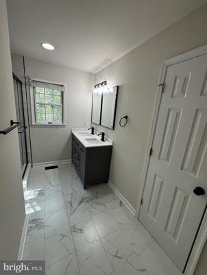 Bathroom, Dual Sink Vanities, Interior, Marble, Recessed Lighting