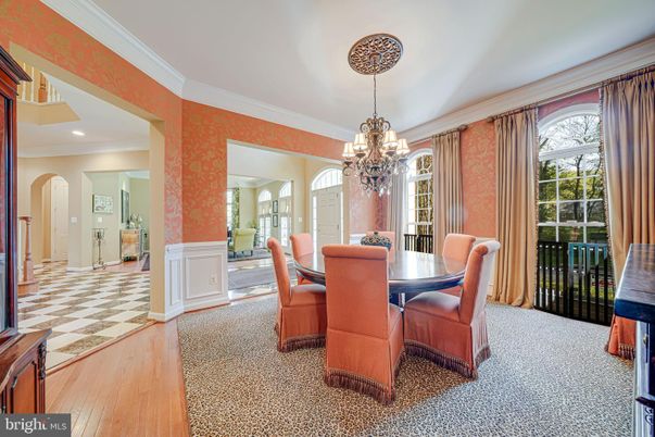 Chandelier, Dining room, Interior, Recessed Lighting, Wood Texture Flooring
