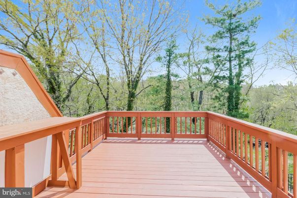 Exterior, Wood Texture Flooring