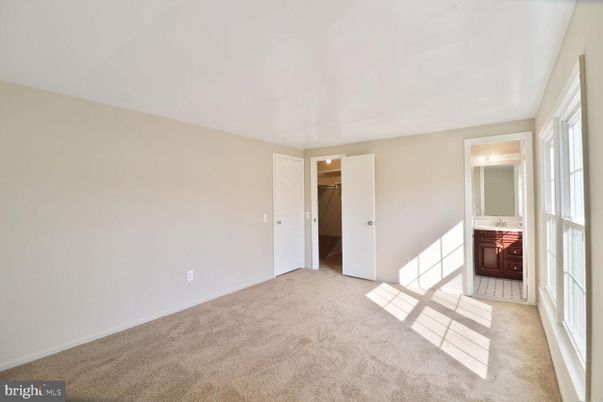 Bathroom, Empty room, Interior