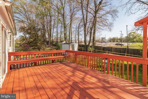Exterior, Wood Texture Flooring