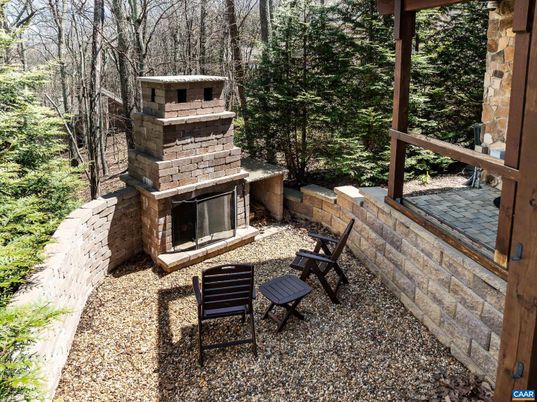 Exterior, Fireplace