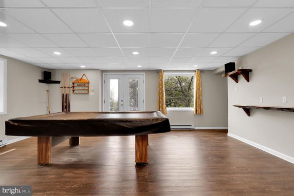 Billiard Table, Game Room, Interior, Recessed Lighting, Wood Texture Flooring