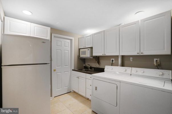 Interior, Recessed Lighting, Washer