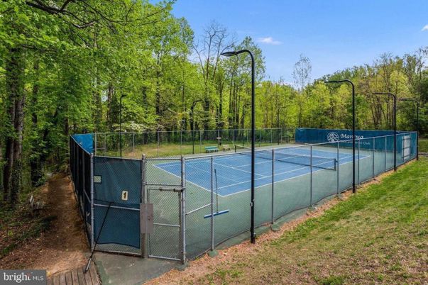 Exterior, Tennis Courts