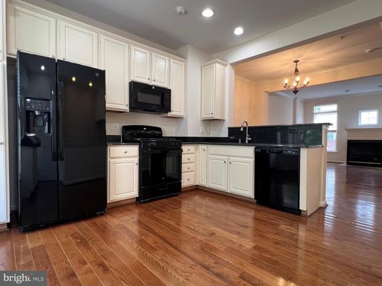 Chandelier, Interior, Kitchen, Recessed Lighting, Wood Texture Flooring