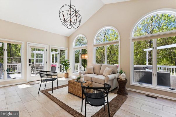 Interior, Living room, Pendant Lights, Sun Room