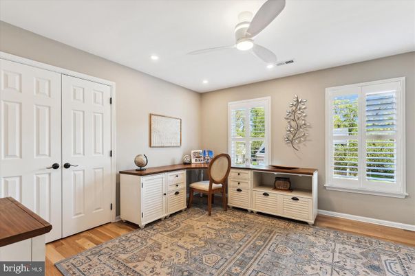 Home Office, Interior, Recessed Lighting, Wood Texture Flooring