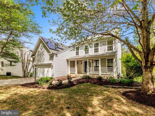 Attached, Exterior, Facade, Solar Panels, Queen Anne Victorian