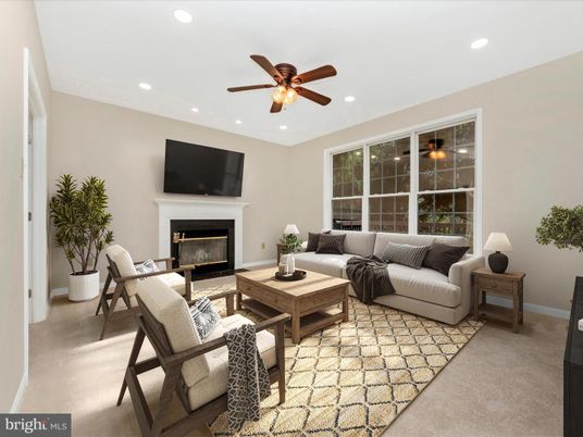 Fireplace, Interior, Living room, Recessed Lighting