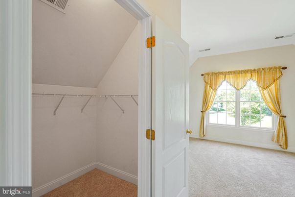 Interior, Walk-in Closets