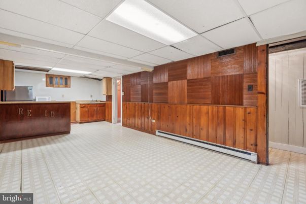 Empty room, Interior, Kitchen, Wooden Walls