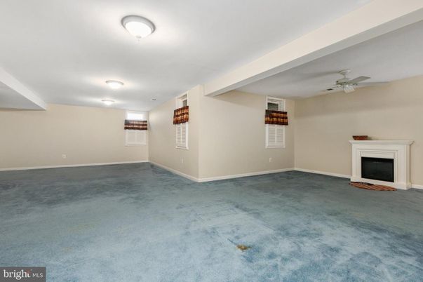 Empty room, Fireplace, Interior
