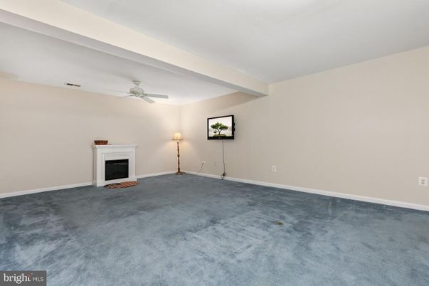 Empty room, Fireplace, Interior