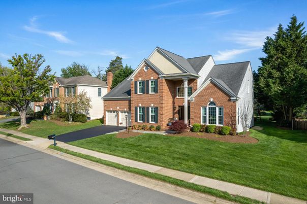 Attached, Exterior, Facade, Brick Facade, Brick Traditional