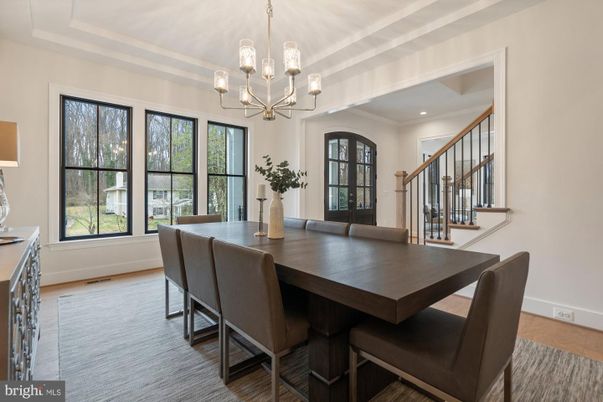 Chandelier, Dining room, Interior, Pendant Lights, Recessed Lighting, Wood Texture Flooring