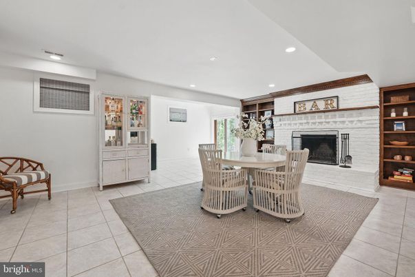 Dining room, Fireplace, Interior, Recessed Lighting