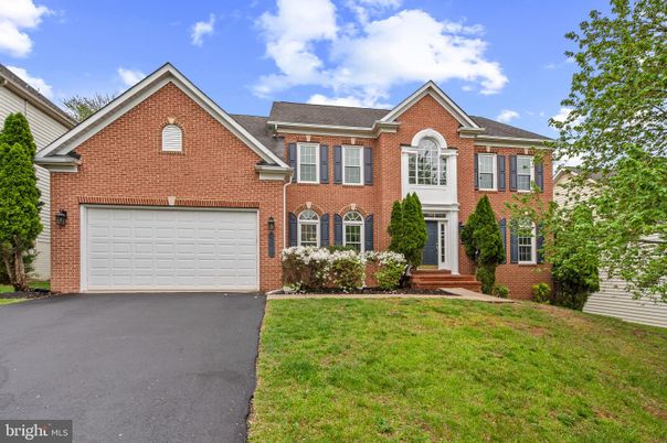 Attached, Exterior, Facade, Brick Facade, Brick Traditional
