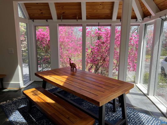Dining room, Interior, Wooden Beams, Wooden Ceilings