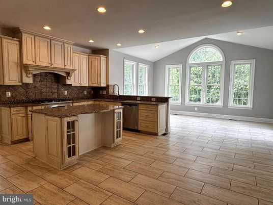 Interior, Kitchen, Recessed Lighting