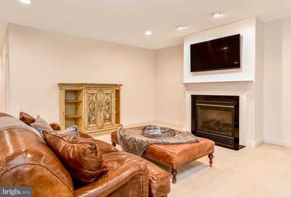 Fireplace, Interior, Living room, Recessed Lighting