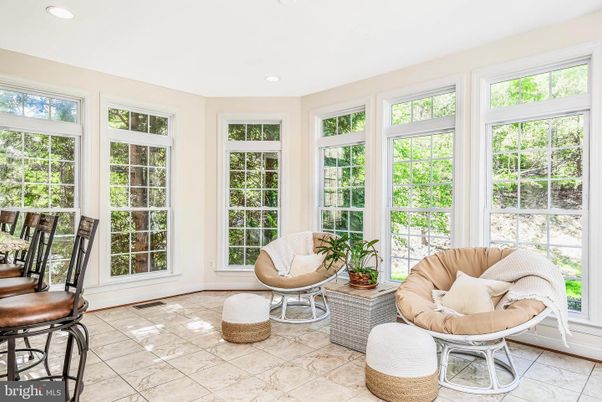 Interior, Living room, Recessed Lighting, Sun Room