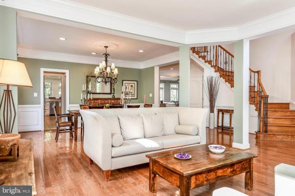 Chandelier, Dining room, Interior, Living room, Recessed Lighting, Wood Texture Flooring