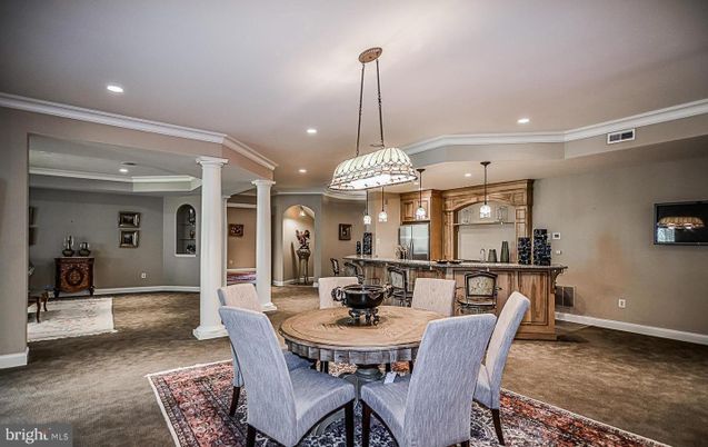 Dining room, Interior, Pendant Lights, Recessed Lighting