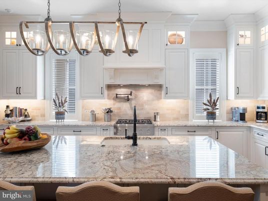 Interior, Kitchen, Pendant Lights, Stainless Steel Appliances