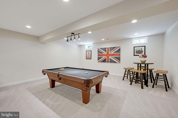 Billiard Table, Game Room, Interior, Recessed Lighting