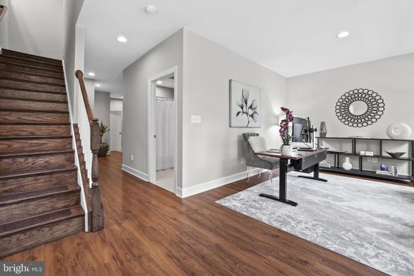 Game Room, Home Office, Interior, Recessed Lighting, Wood Texture Flooring