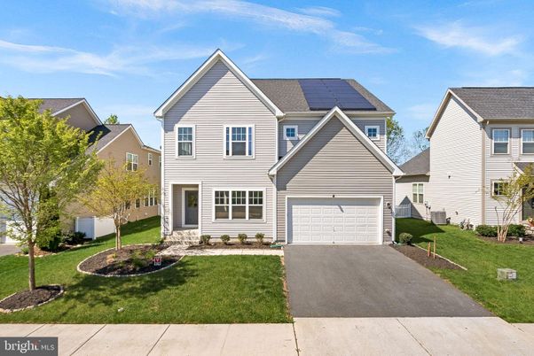 Attached, Exterior, Facade, Solar Panels, Farmhouse