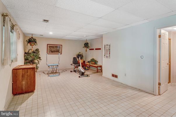 Fitness Equipment, Interior, Recessed Lighting