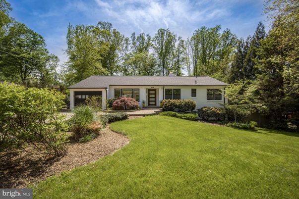 Attached, Backyard, Exterior, Facade, Ranch