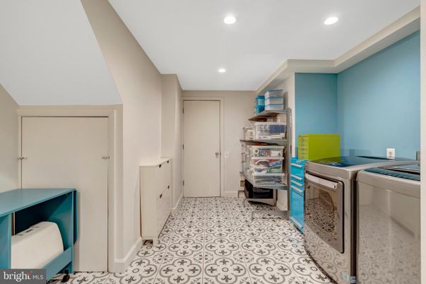 Interior, Recessed Lighting, Washer