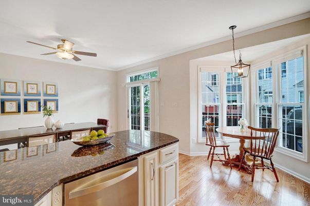 Dining room, Interior, Kitchen, Pendant Lights, Wood Texture Flooring