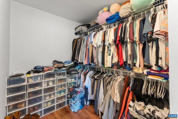 Interior, Walk-in Closets, Wood Texture Flooring