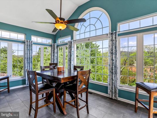 Dining room, Interior, Sun Room