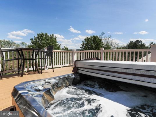 Exterior, Hot Tub
