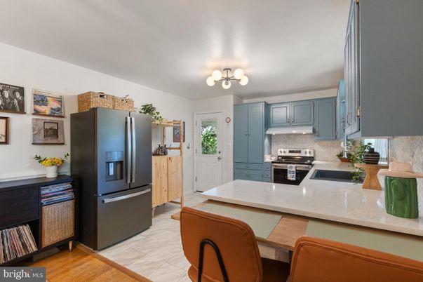 Interior, Kitchen, Marble, Stainless Steel Appliances, Wood Texture Flooring