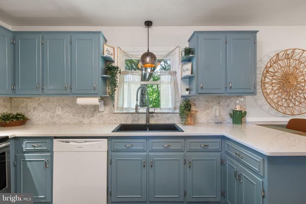 Interior, Kitchen, Pendant Lights