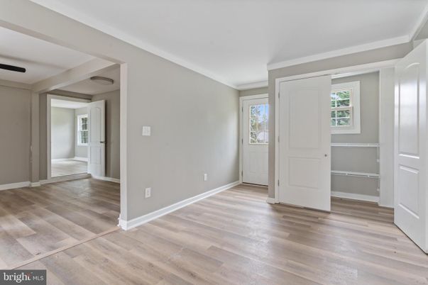 Empty room, Interior, Wood Texture Flooring