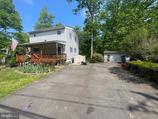 Backyard, Detached Garage, Exterior